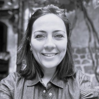 Nilüfer Gönlüşen